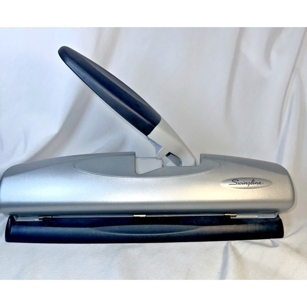 Swingline Hole Punch Model 74030/31/32 Heavy Duty Cuts through 20 Sheets